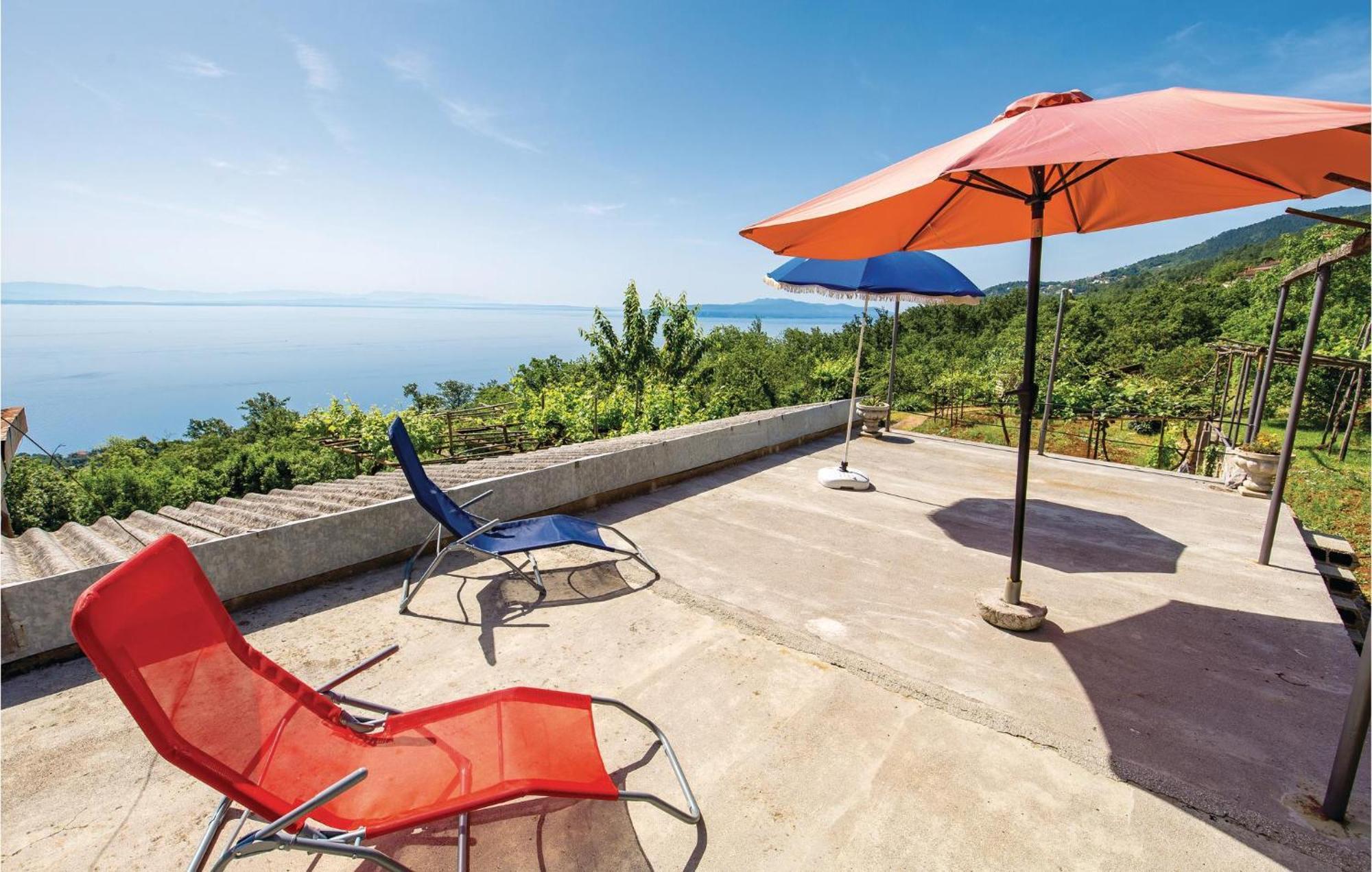 Beautiful Home In Lovran With House Sea View Ngoại thất bức ảnh